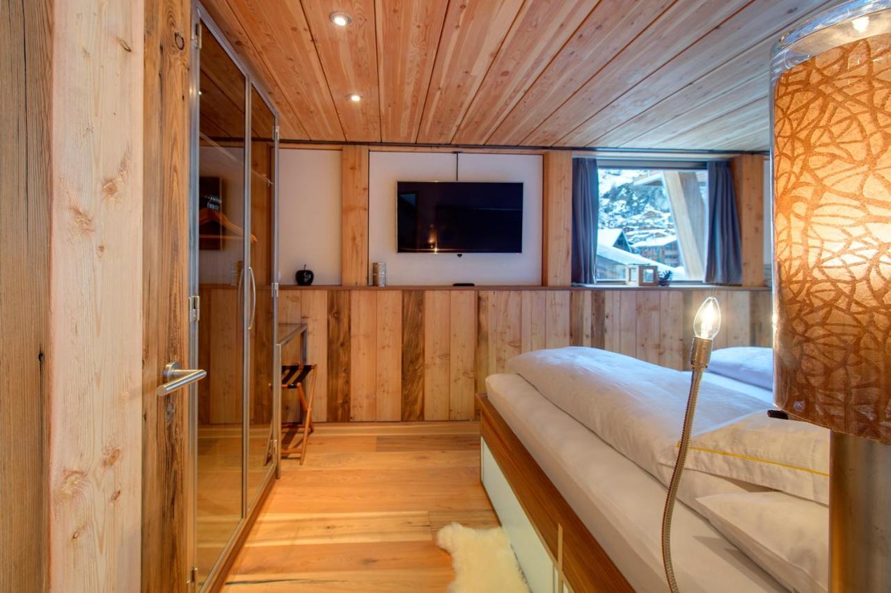 Backstage Hotel Chalet Rooms Zermatt Værelse billede